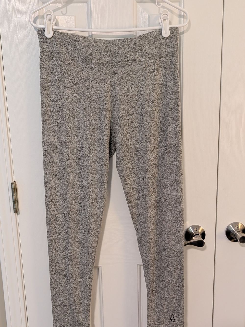 Cuddl Duds Heather Gray Knit Leggings
